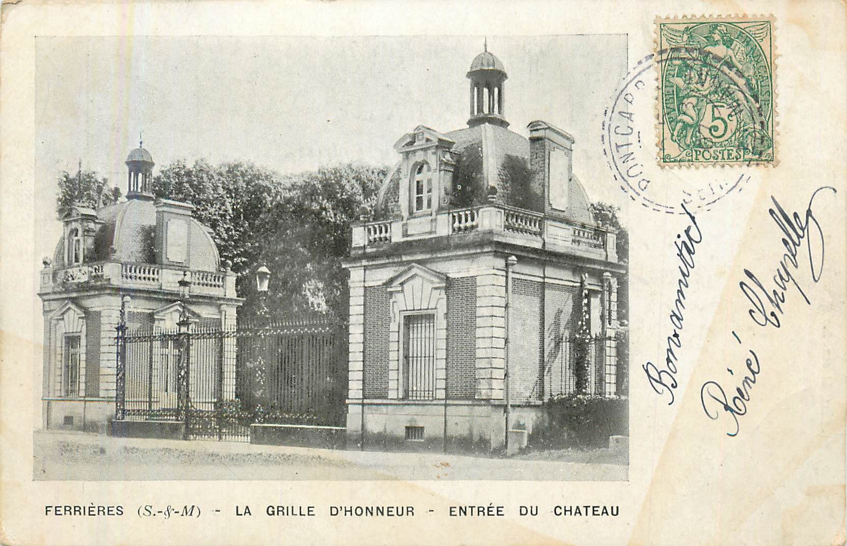 CPA Ferrieres (s et m) la grille d honneur entree du chateau