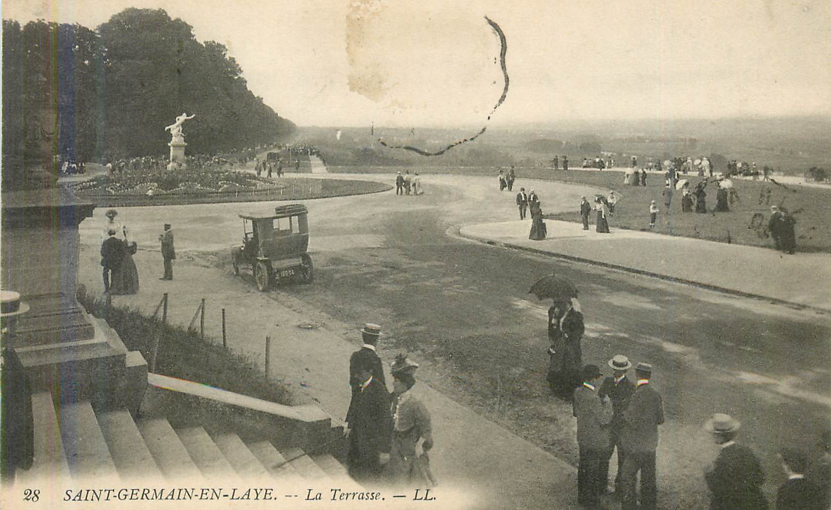 CPA Saint germain en laye la terrasse Automobile