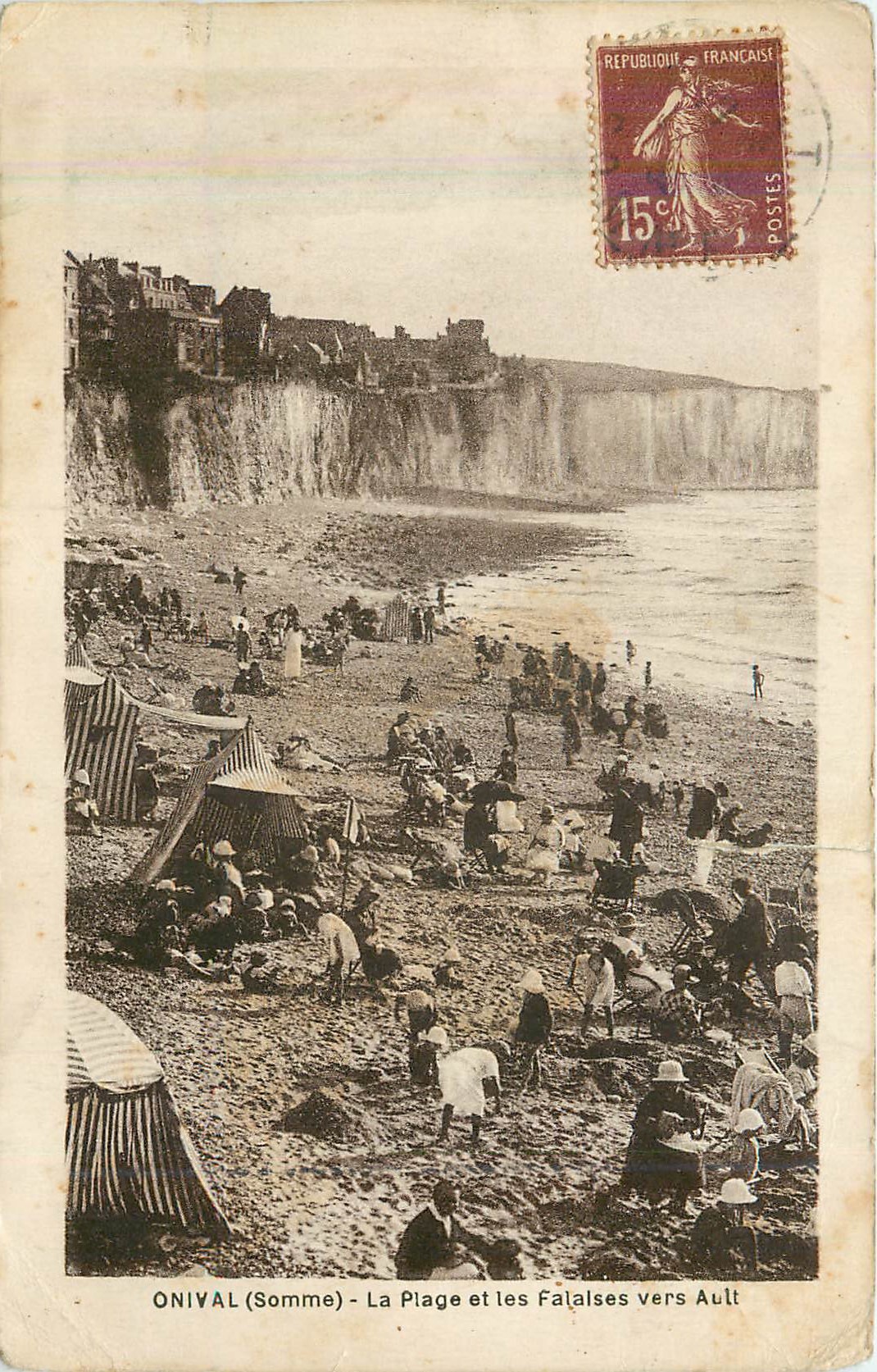 CPA Onival (somme) la plage et les falaises vers ault