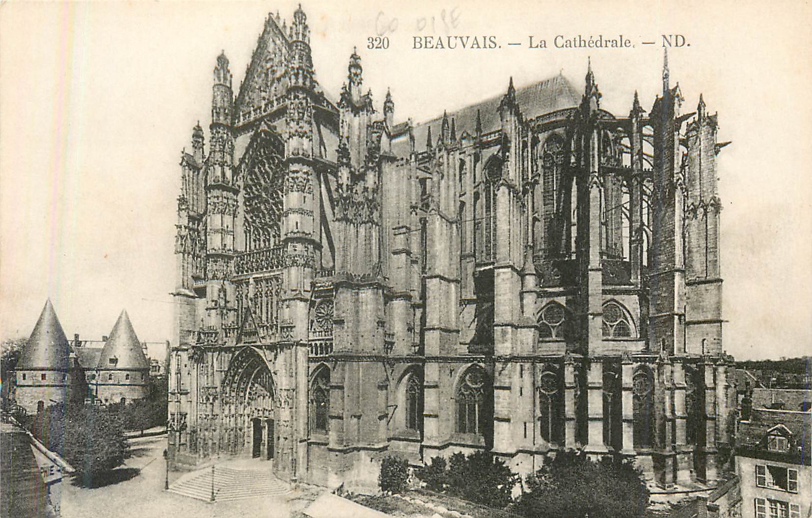 CPA Beauvais la cathedrale