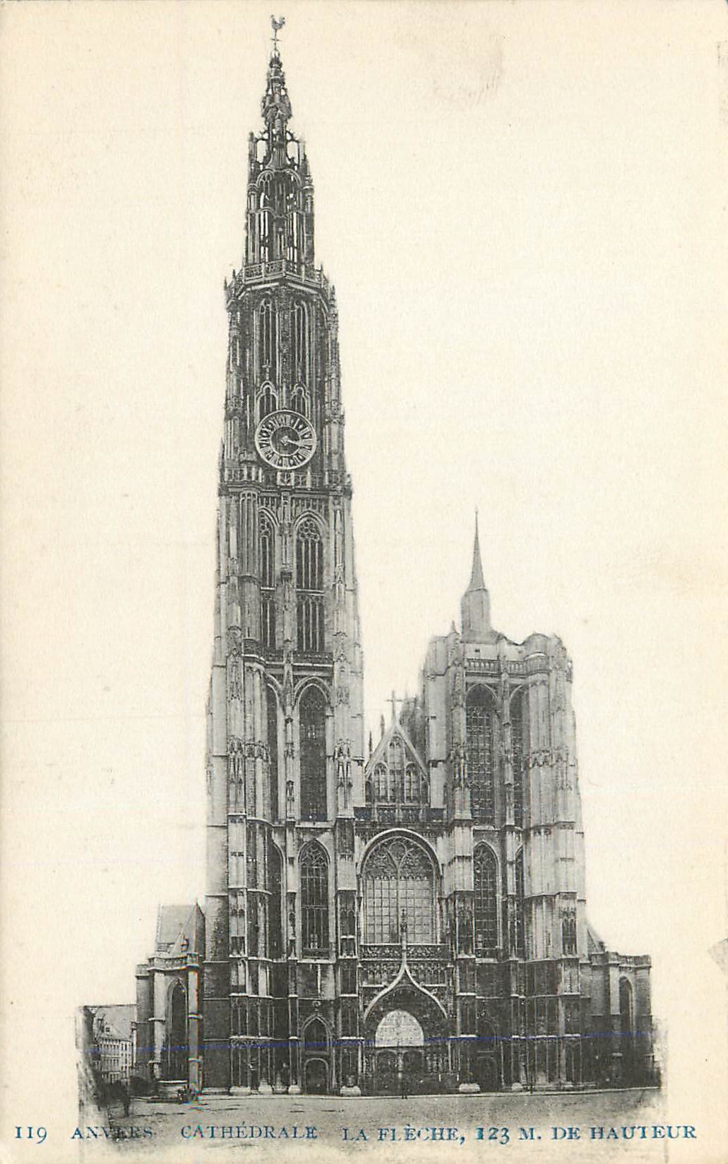 CPA Angers cathedrale la fleche 123 m de hauteur