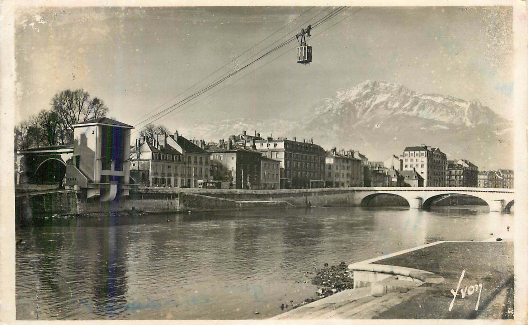 Chamonix — Le téléphérique de l'Arve — éditeur Yvon, n° 407