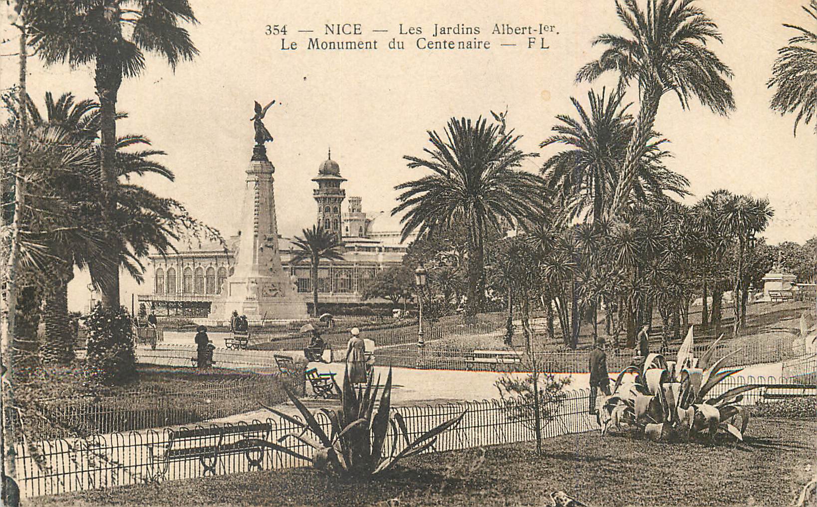 CPA Nice les jardins albert 1er le monument du centenaire