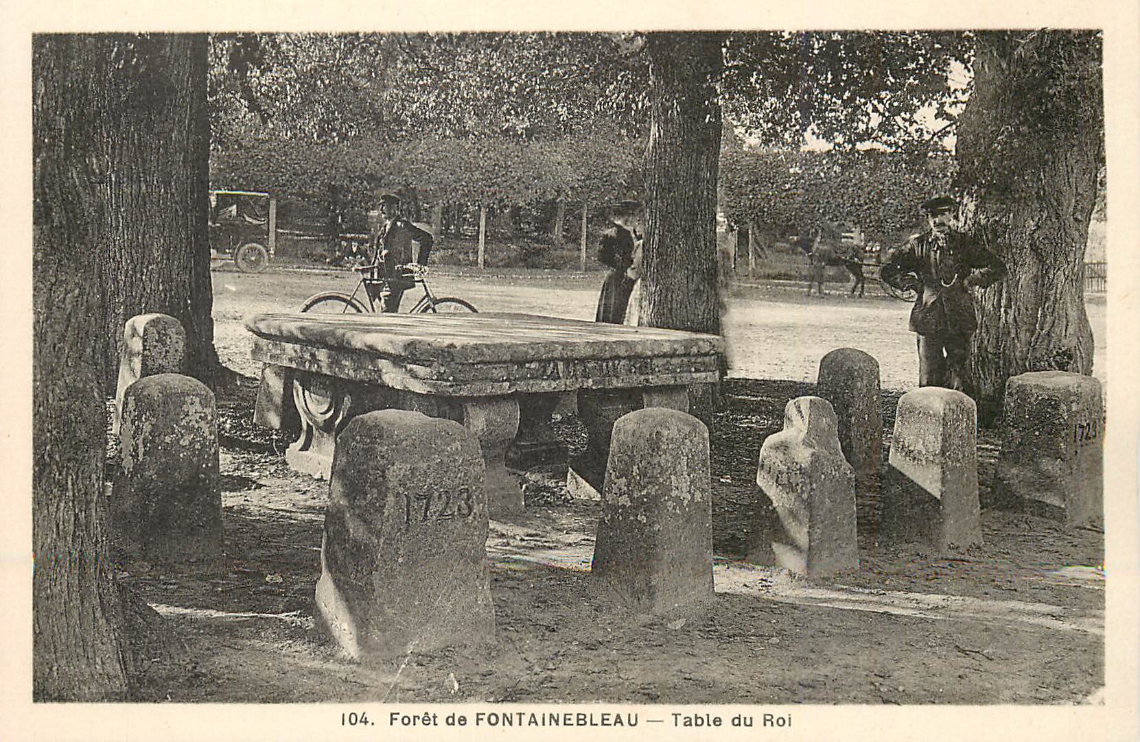 Forêt de FONTAINEBLEAU — Table du Roi