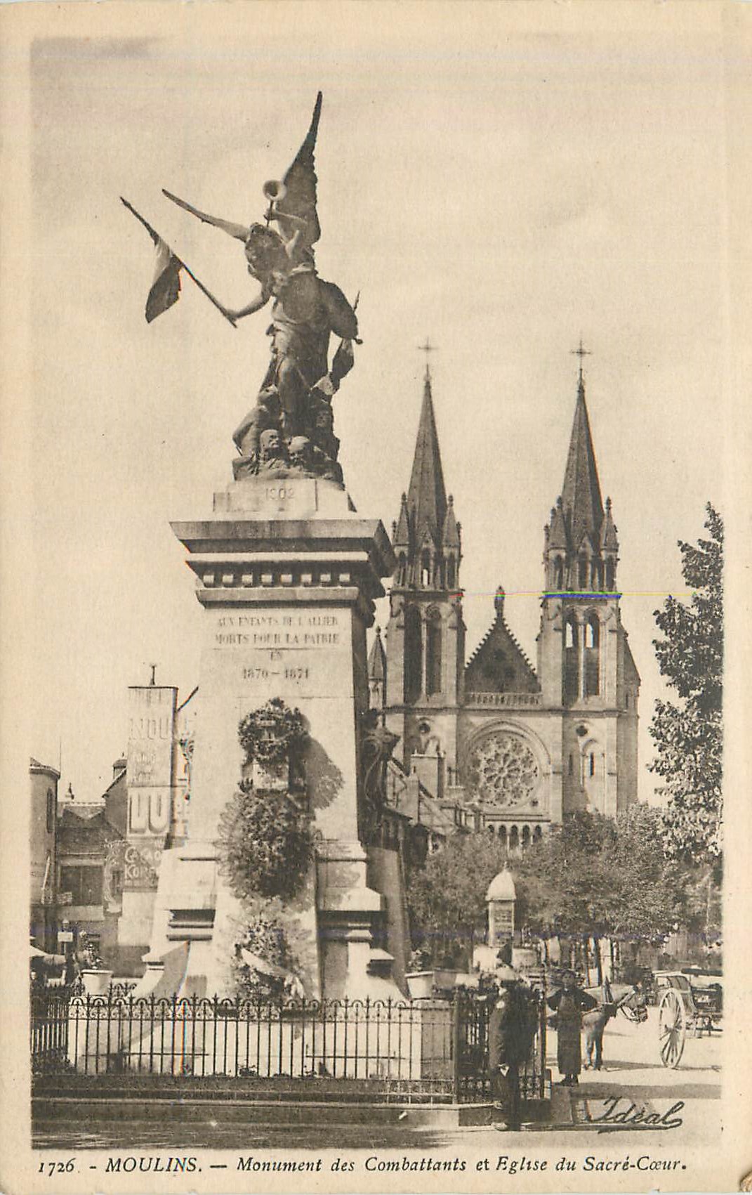CPA Moulins monument des combattants et eglise du sacre coeur