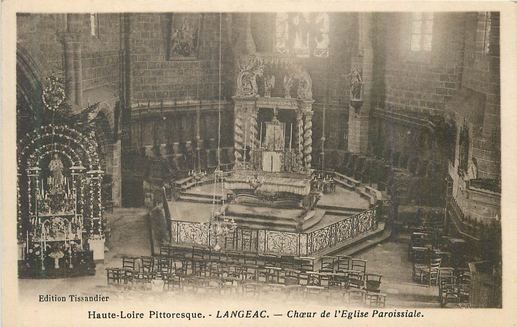 CPA Langeac haute loire pittoresque choeur de l eglise paroissiale