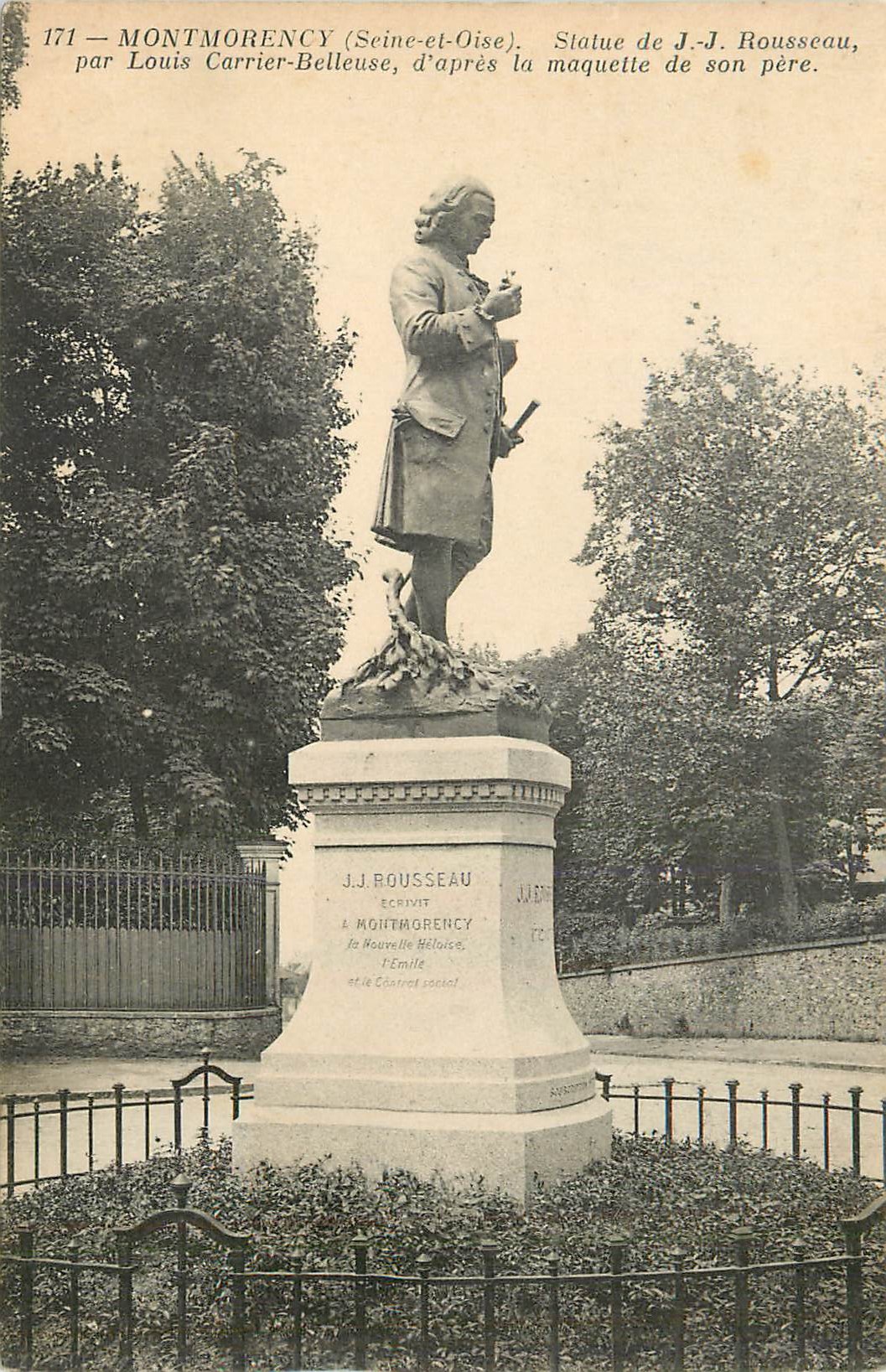 Montmorency (Seine-et-Oise) — Statue de J.-J. Rousseau par Louis Carrier-Belleuse, d'après la maquette de son père.