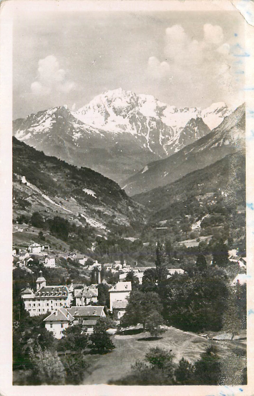 CPM Brides les bains vue generale et les glaciers de la vanoise