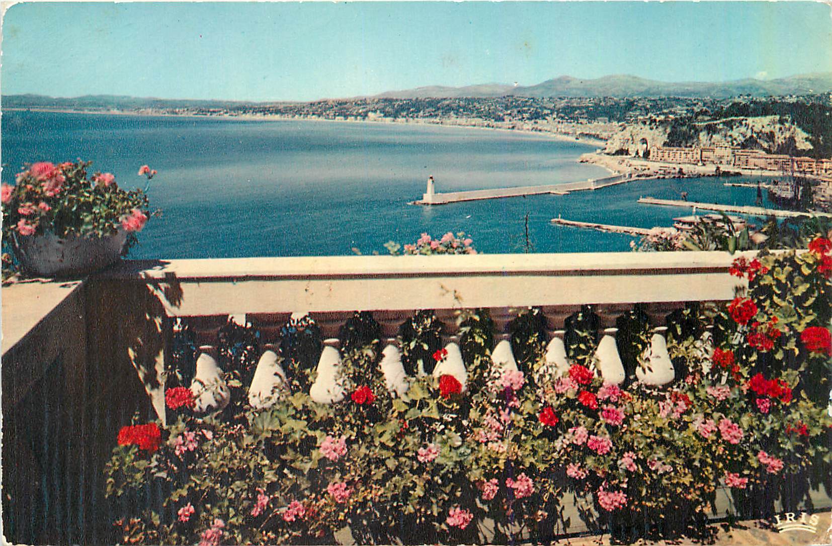 CPM Nice la cote d azur french riviera vue generale