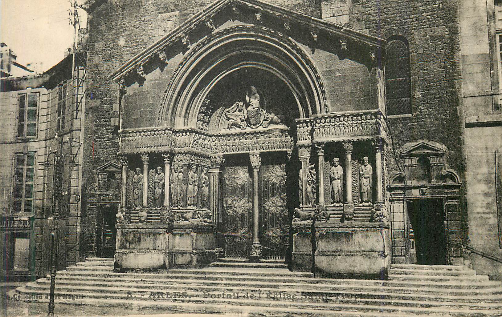 CPA Arles portail de l eglise