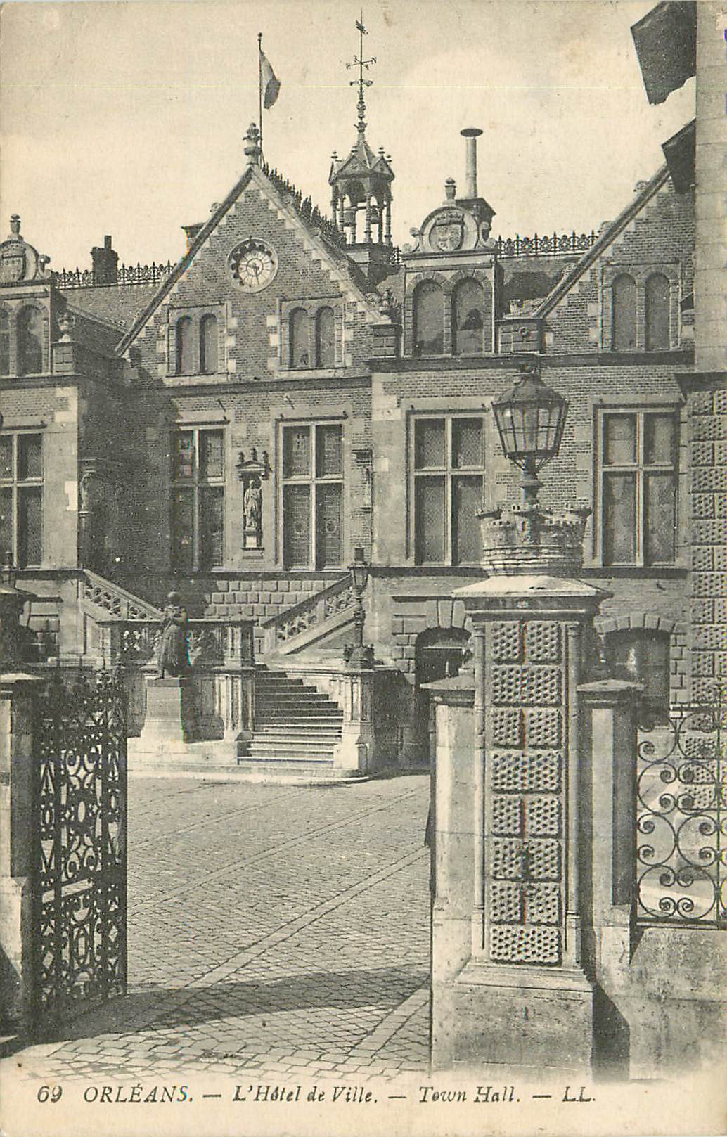 CPA Orleans l hotel de ville