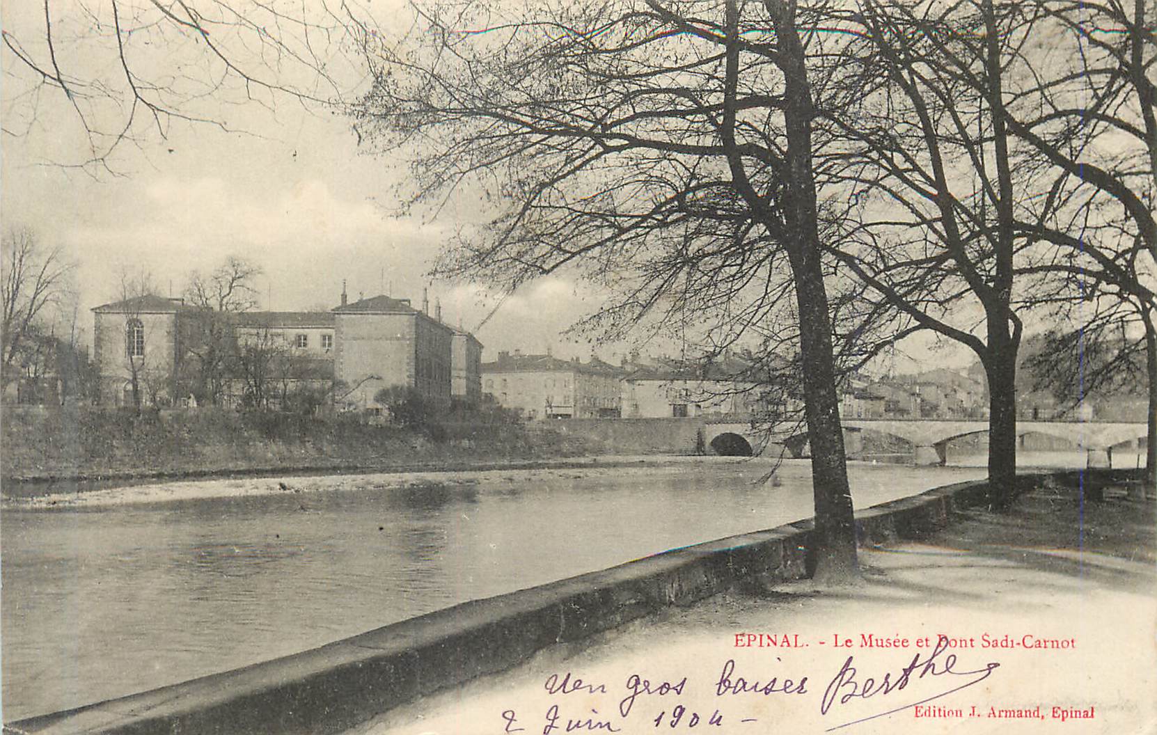 CPA Epinal Le Musee et Mont Sadi Carnot
