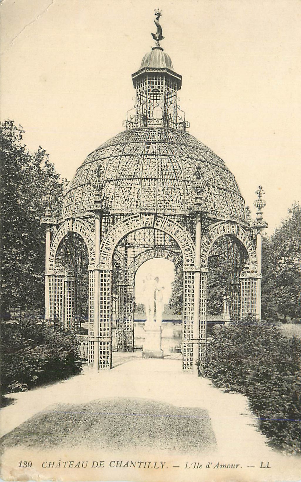 CPA Chateau de Chantilly L Ile d Amour