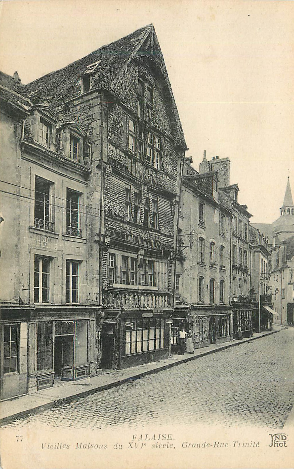 Falaise — Alte Häuser des 16. Jahrhunderts, Grande-Rue-Trinité — ND Phot