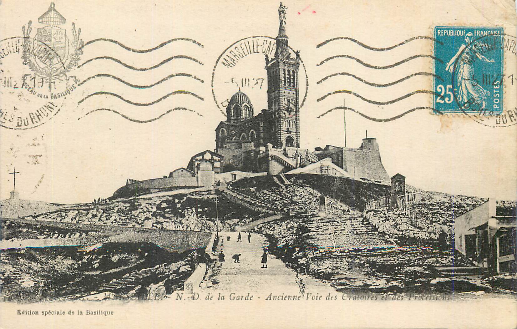 CPA Marseille Notre Dame de la Garde Ancienne Voie des Oratoires et des Processions Edition specule de la Basilique