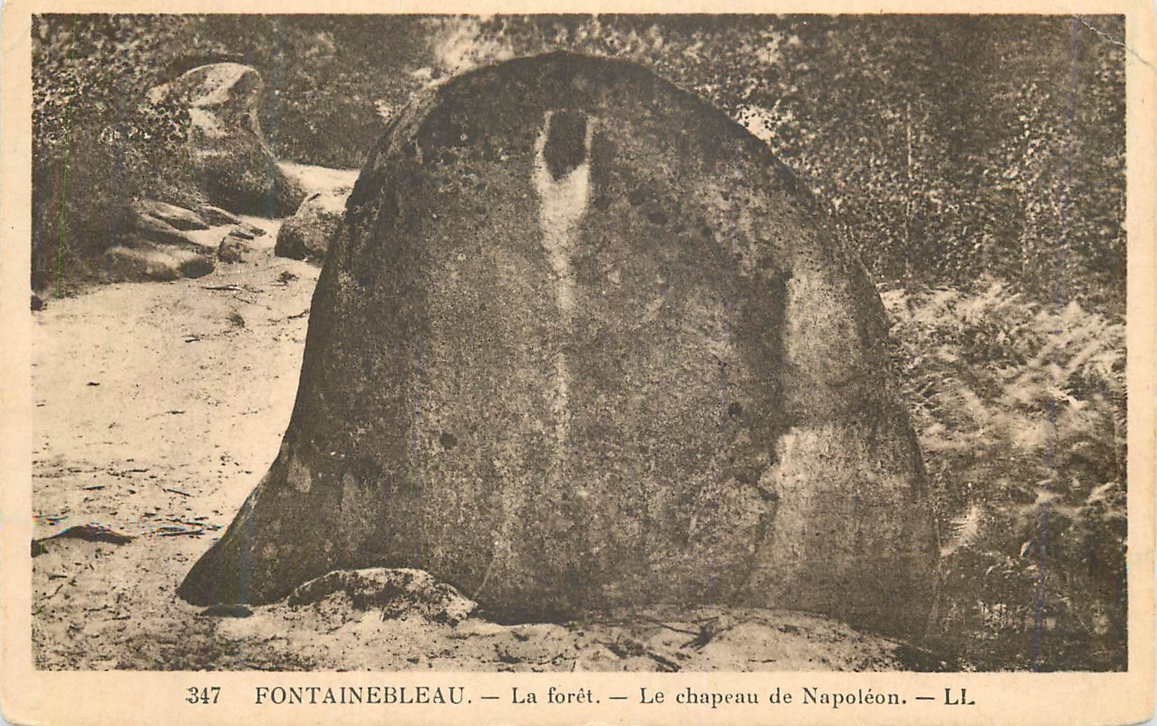 Fontainebleau — La forêt — Le chapeau de Napoléon — LL