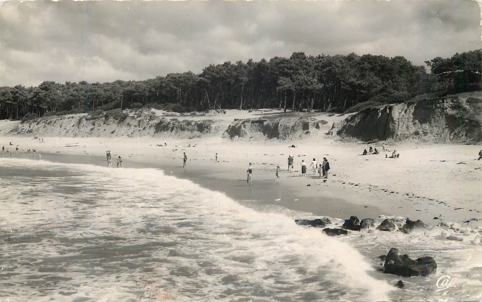 CPM Saint Palais sur Mer Plage du Platin et les Pins