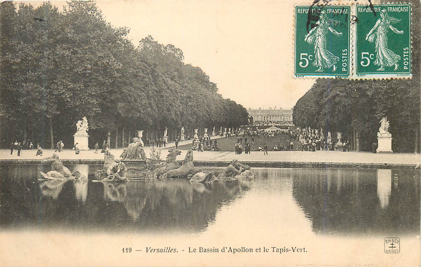 CPA Versailles Le Bassin d Apollon et le Tapis Vert