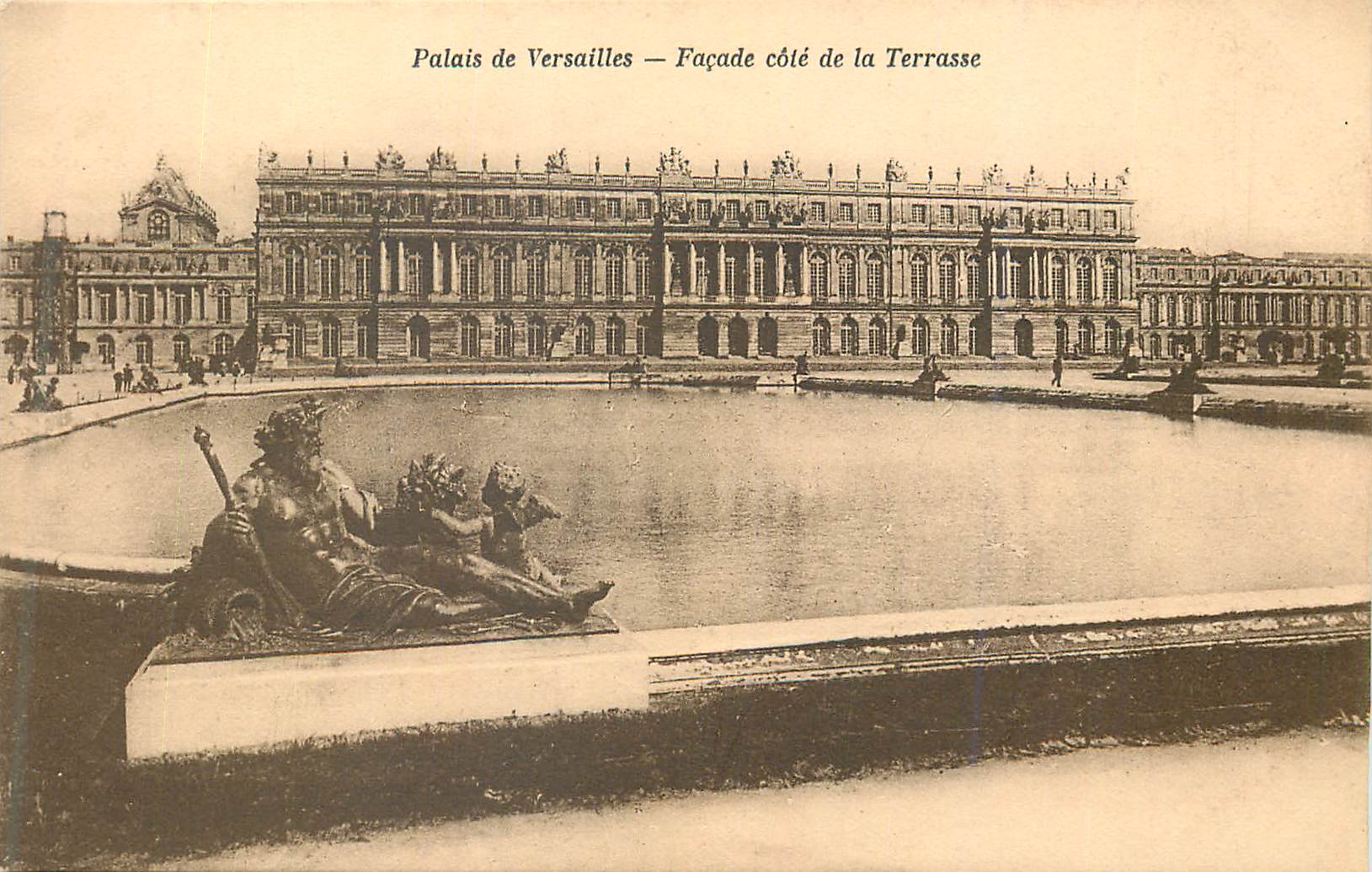 CPA Palais de Versailles Facade cote de la Terrasse