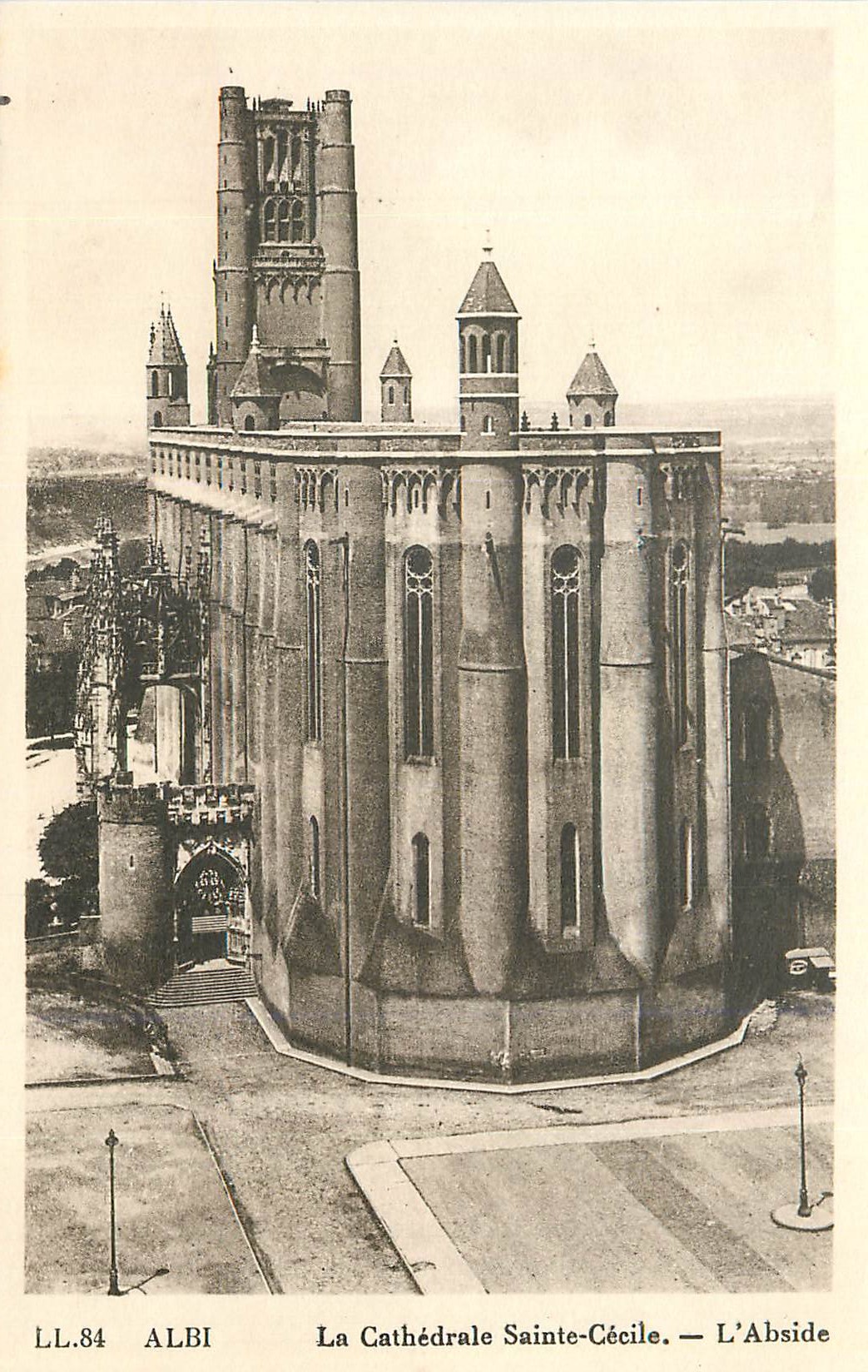 CPA Albi La Cathedrale Sainte Cecile L Abside