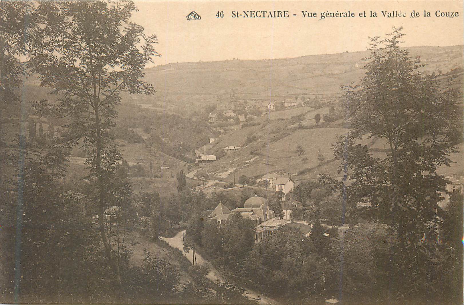St-Nectaire - Vue générale et la Vallée de la Couze