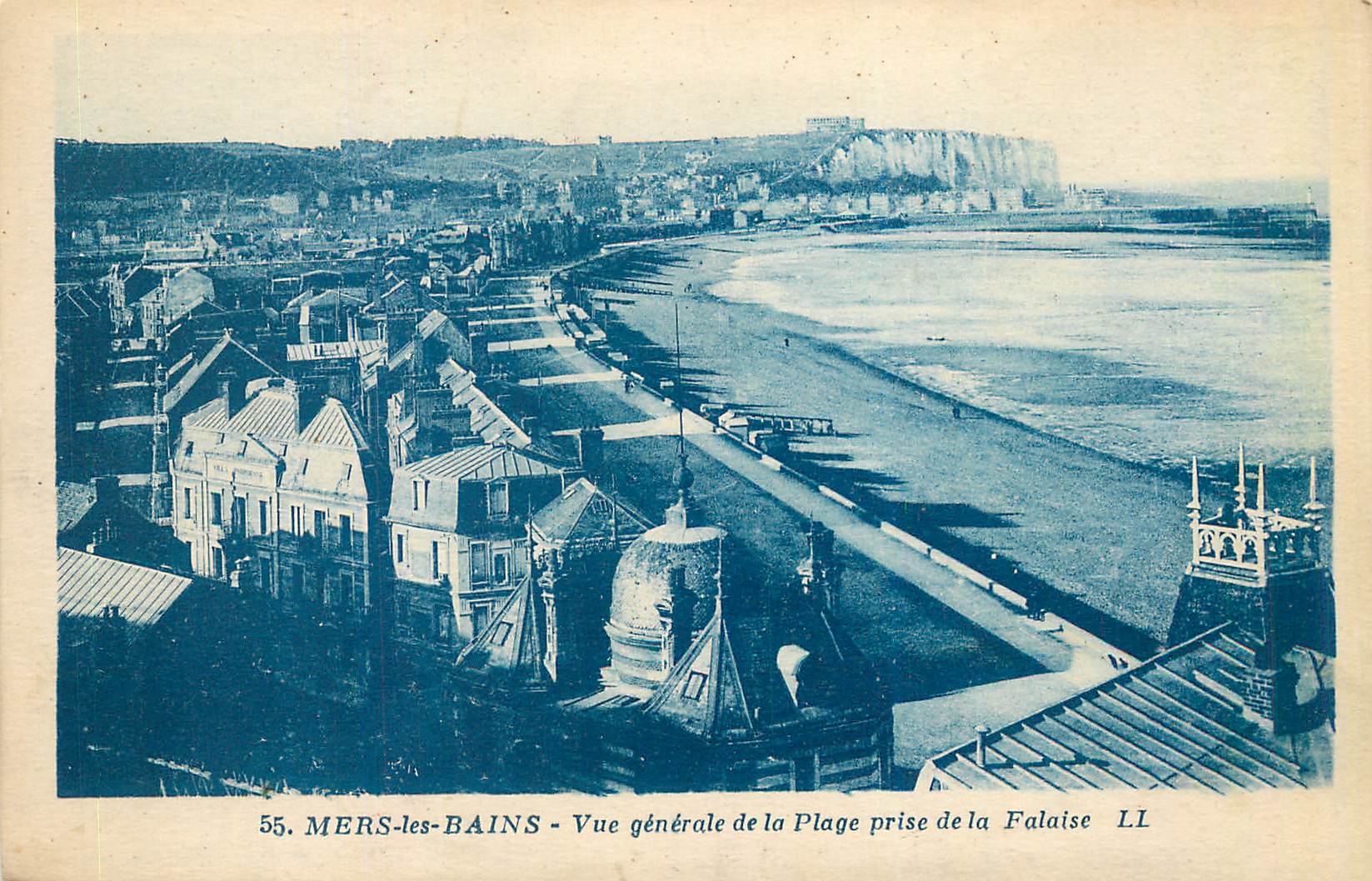 CPA Mers les Bains Vue generale de la Plage prise de la Falaise