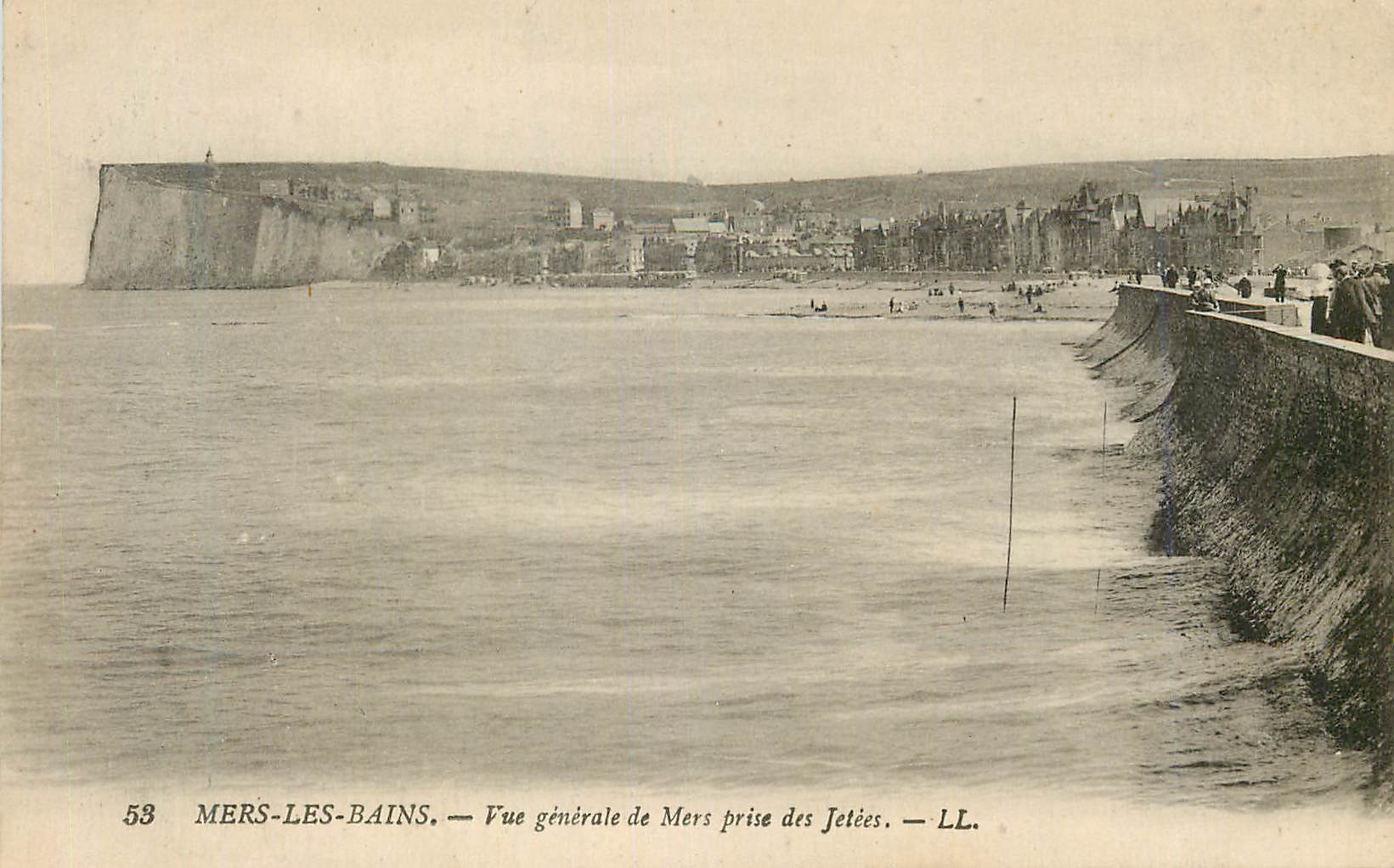 Mers-les-Bains — Vue générale de Mers prise des Jetées — LL.