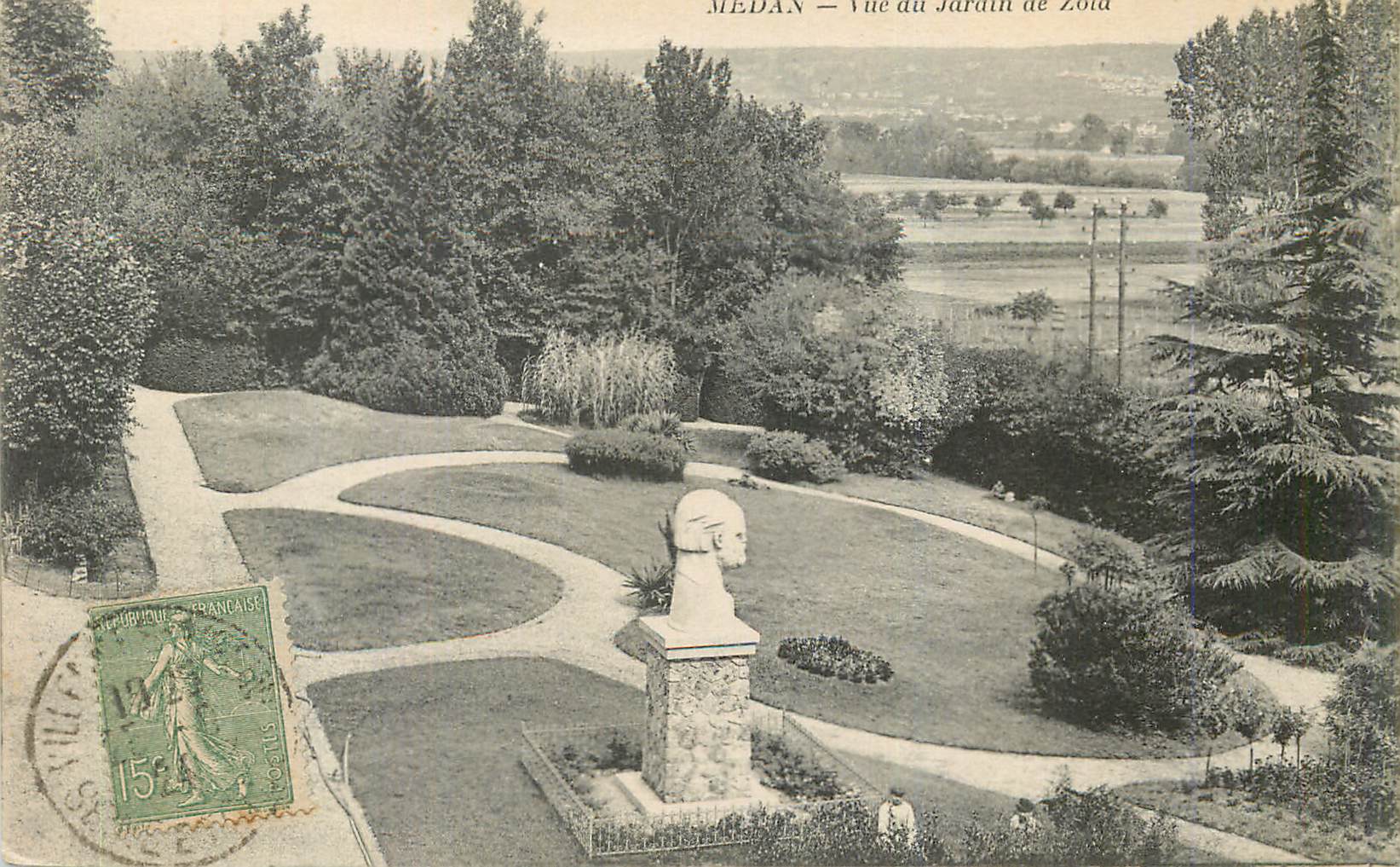 CPA Medan Vue du Jardin de Zola Emile Zola