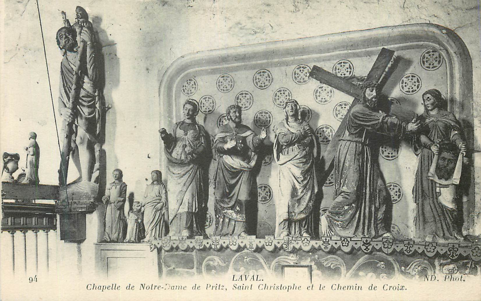 CPA Laval Chapelle de Notre Dame de Pritz Saint Christophe et le Chemin Croix