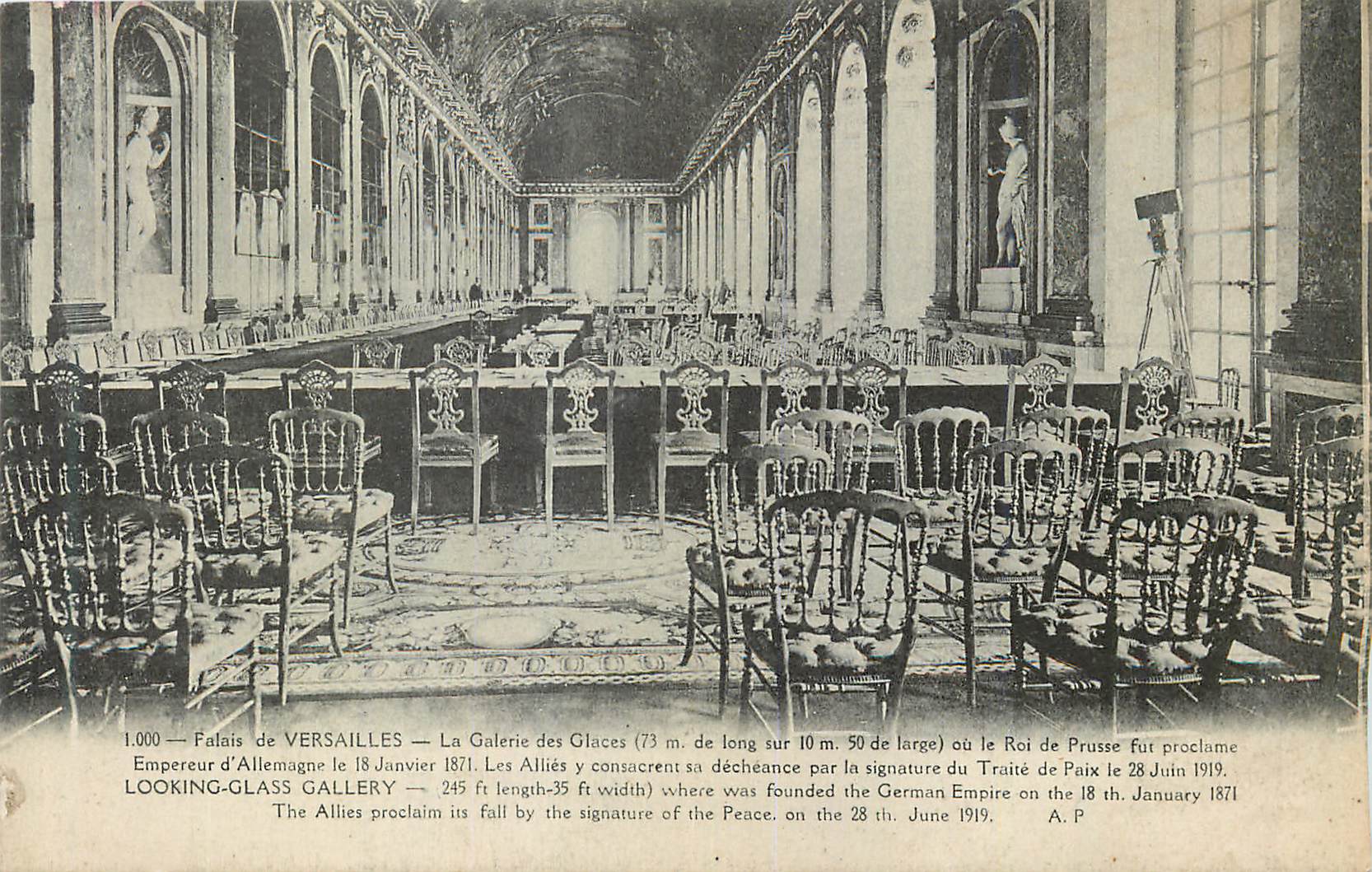 CPA Palais de Versailles La Galerie de long sur eu le Roi de Prusse fut procleme Empereur d Allemagne le 18 Janvier 1871