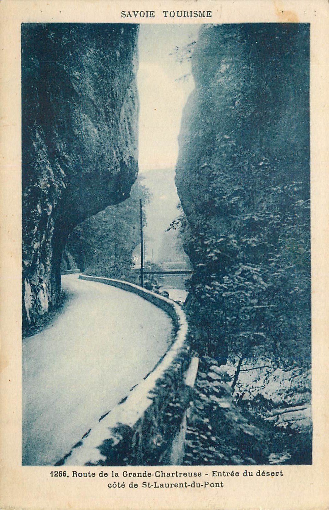 Route de la Grande-Chartreuse - Entrée du désert - St-Laurent-du-Pont — Savoie Tourisme, n° 1266
