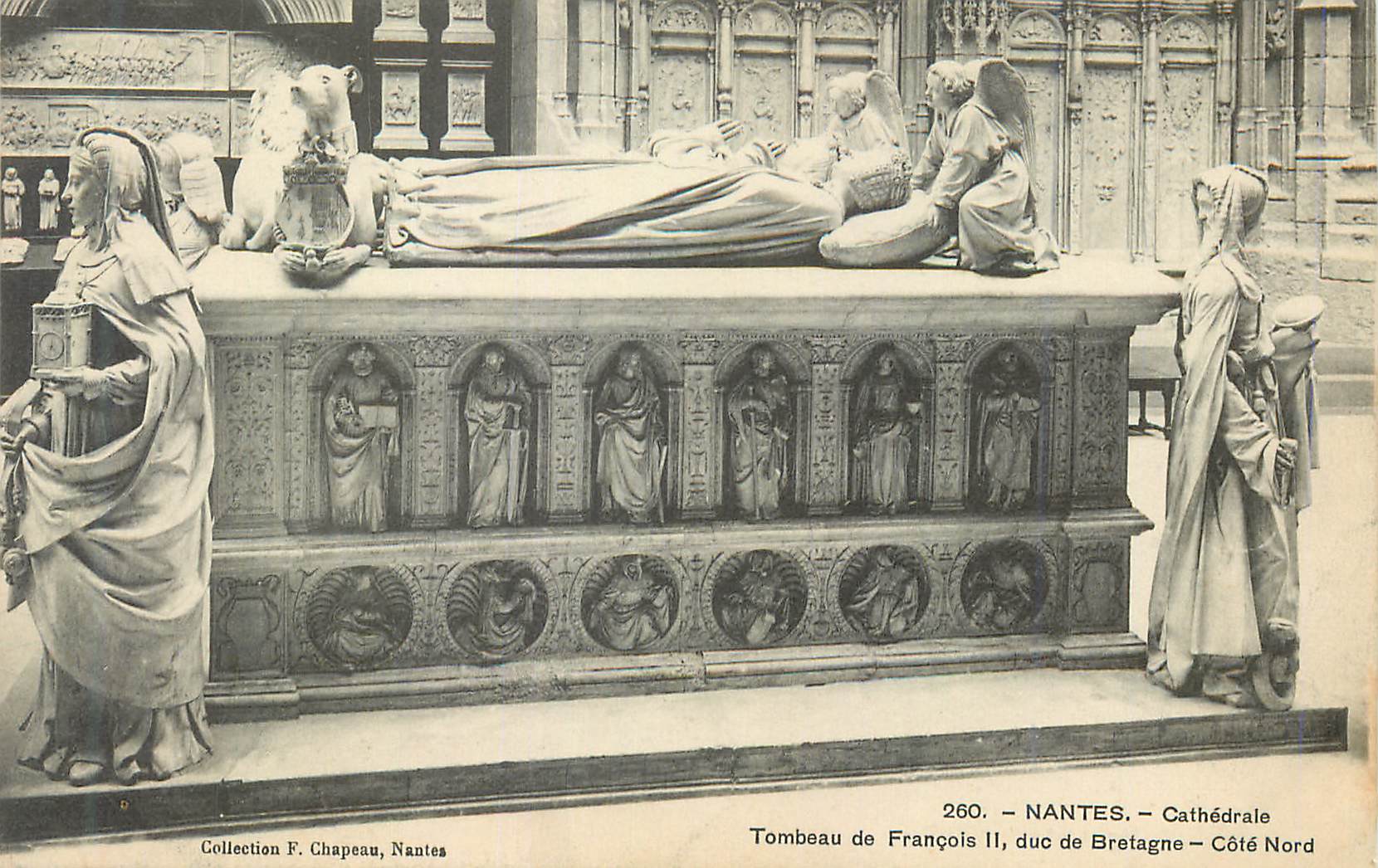 CPA Nantes Cathedrale Tombeau de Francois II duc de Bratagne Cote Nord