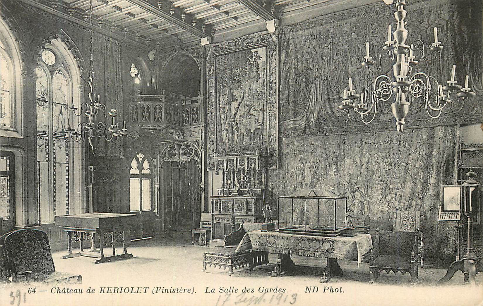 CPA Chateau de Keriolet Finistere La Salle des Gardes