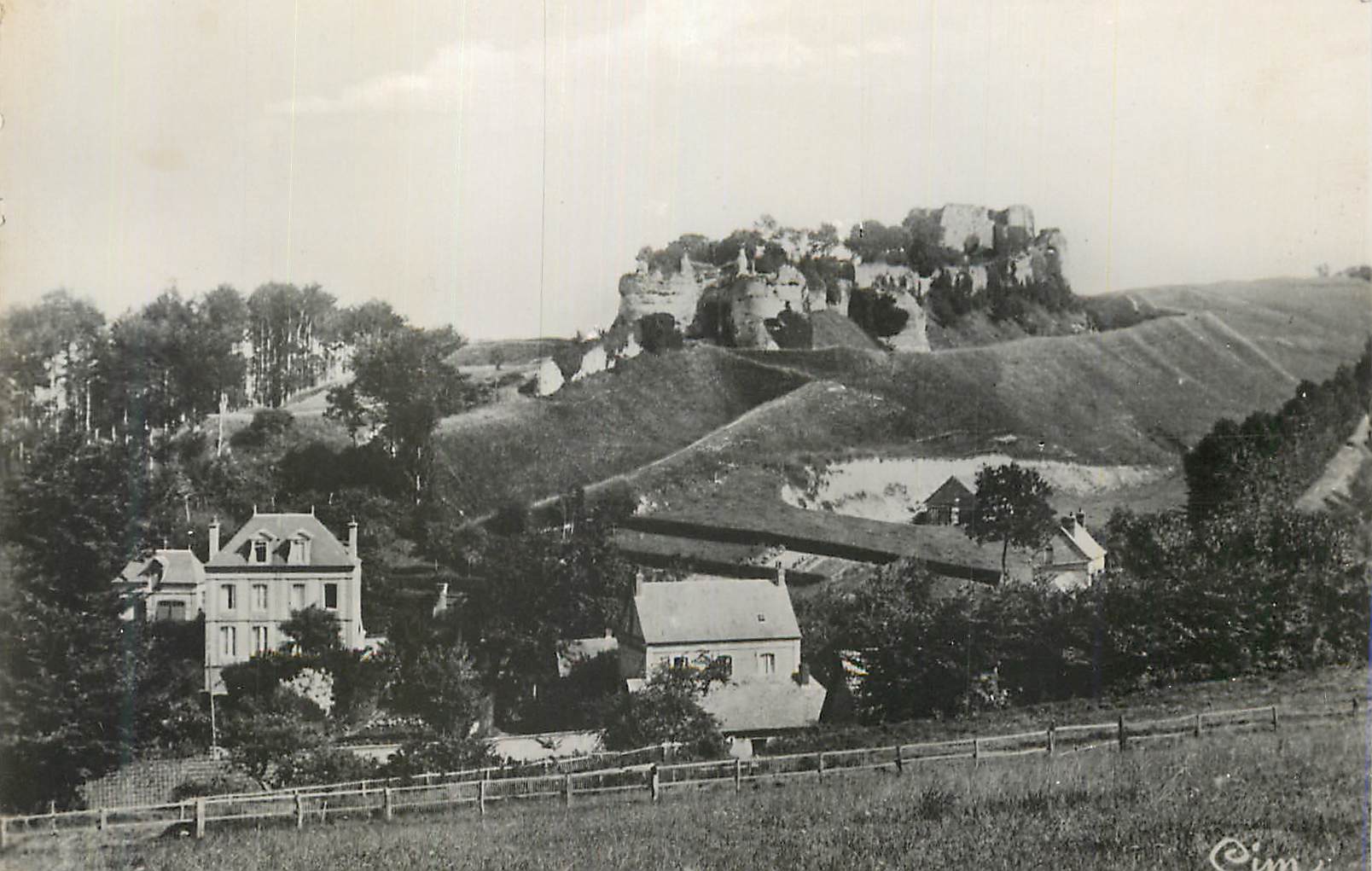 CPM Arques la Bataille S Inf Le Chateau xi s