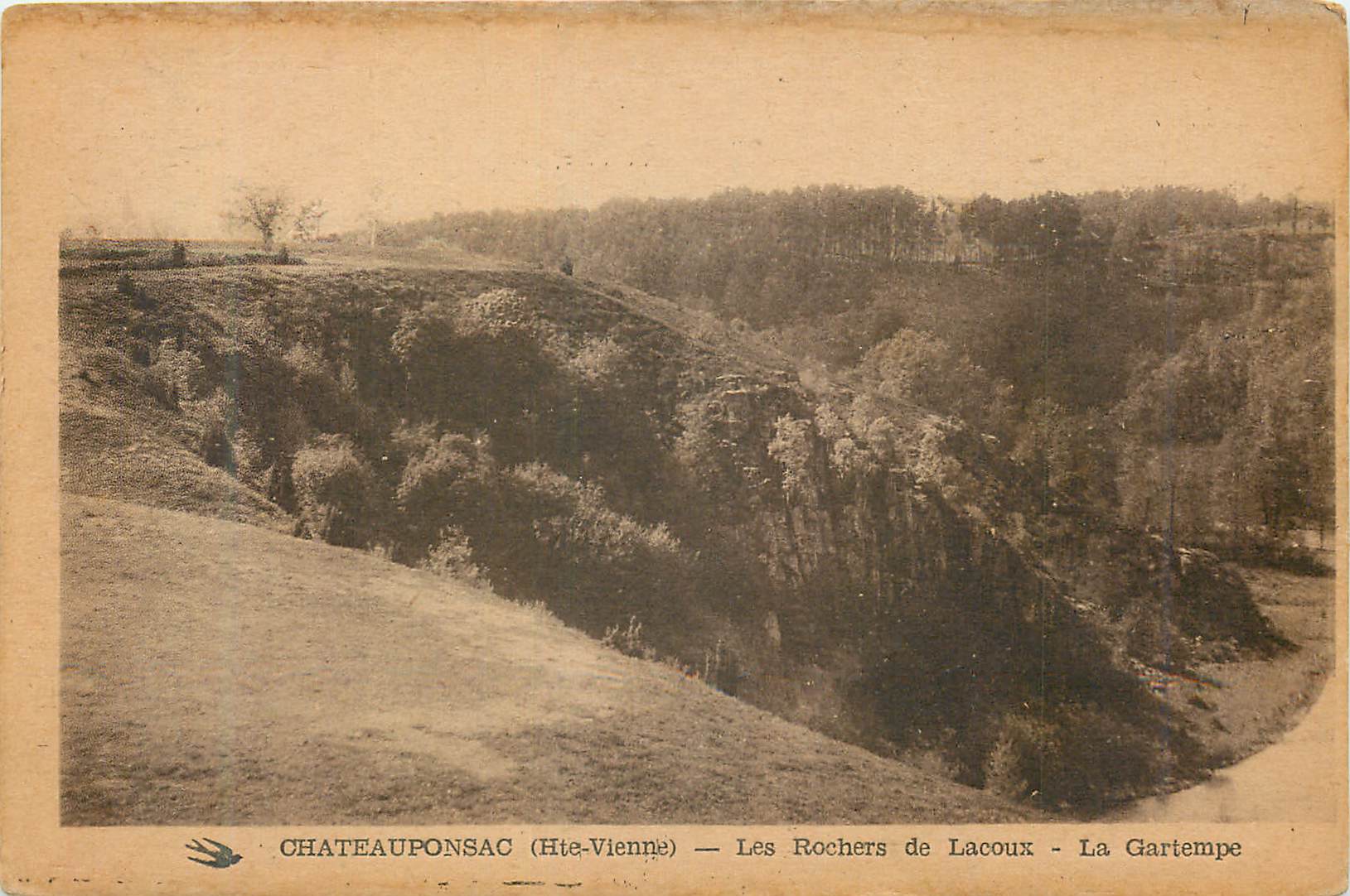 CPA Chateauponsac Hte Vienne Les Rochers de Lacoux La Gartempe