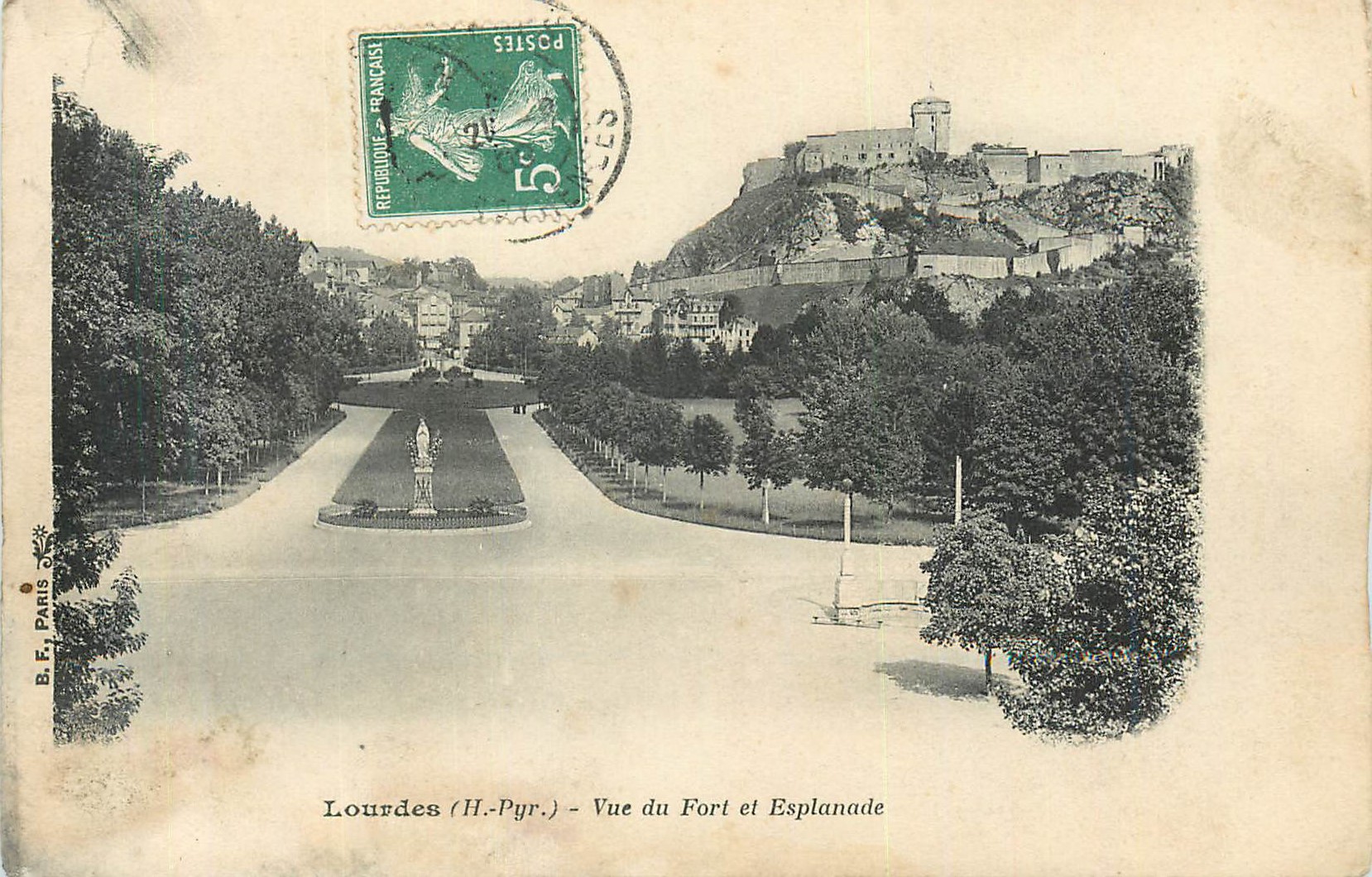 CPA Lourdes H Pyr Vue du Fort et Esplanade