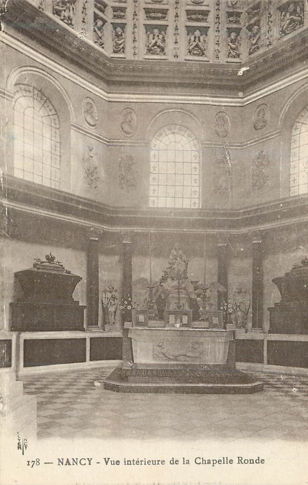 CPA Nancy Vue interieur de la Chapelle Ronde