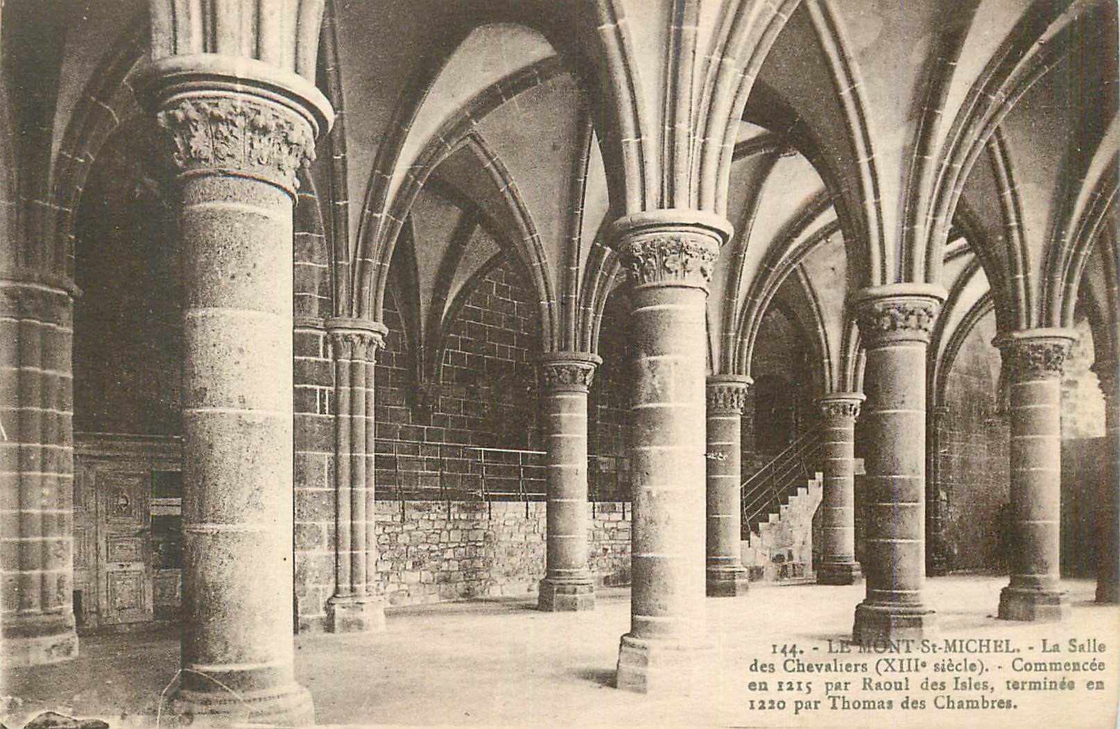 CPA Le Mont Saint Michel La Salle des Chevaliers XIII siecle