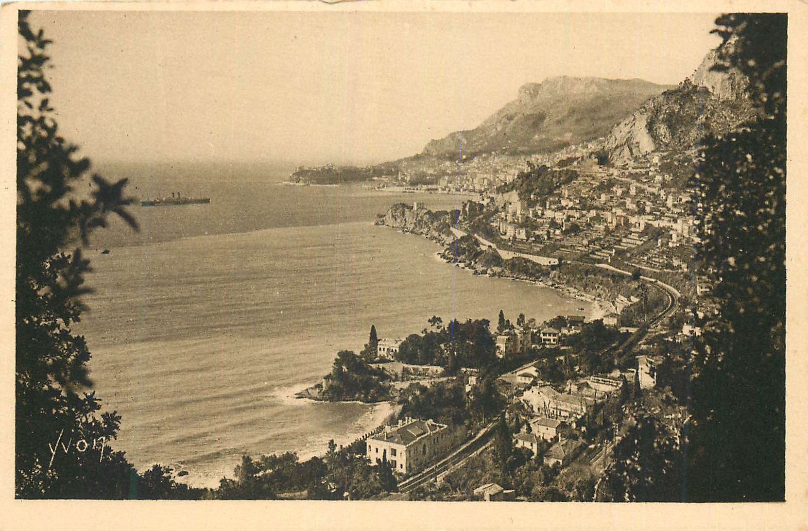 CPA La Douce France Cote d Azur Monte Carlo Alpes Maritimes Le Cap d Ail Vue generale