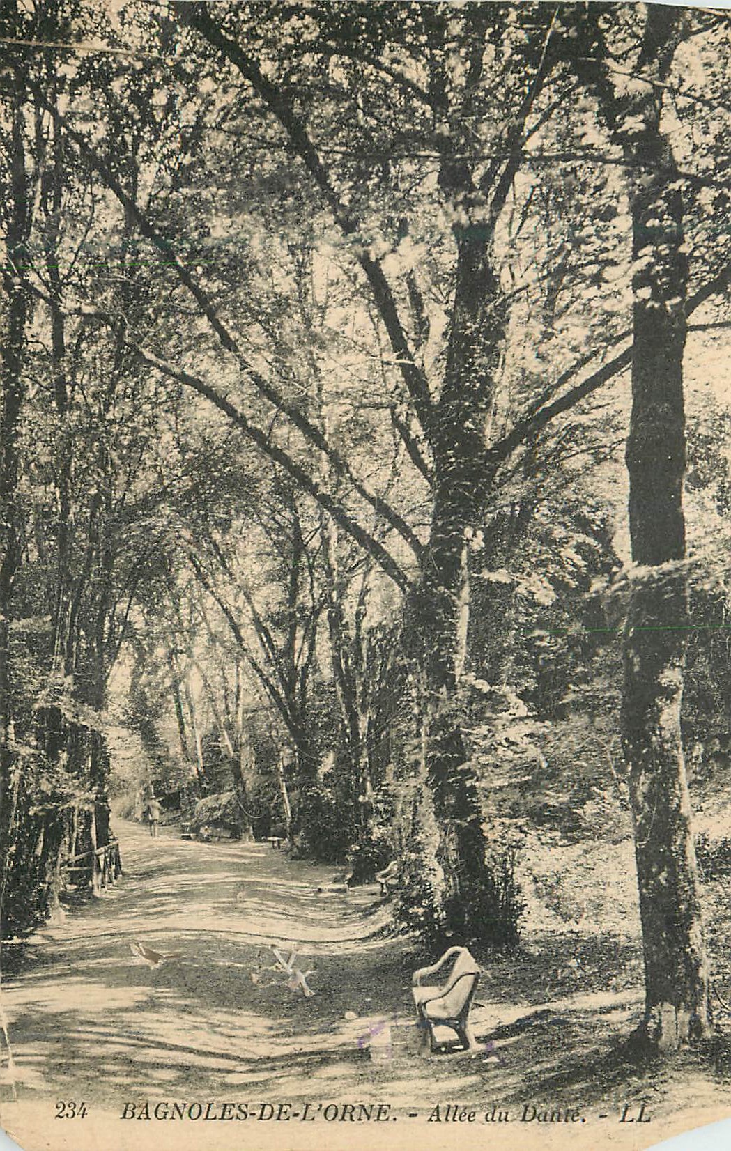 Bagnolles-de-l'Orne — Allée du Dante — LL