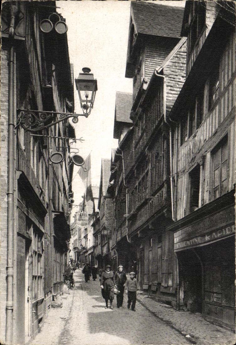 Lisieux CPA La Rue aux fees