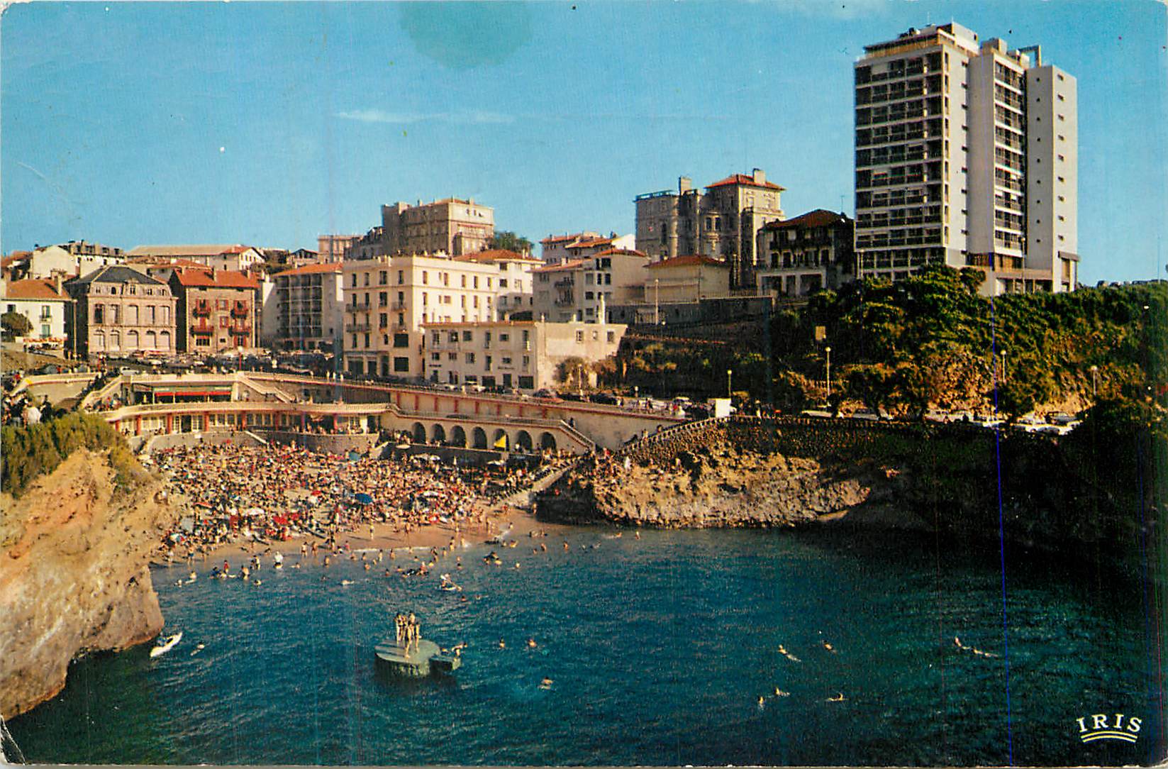 CPM Biarritz B Pyr Le Port Vieux