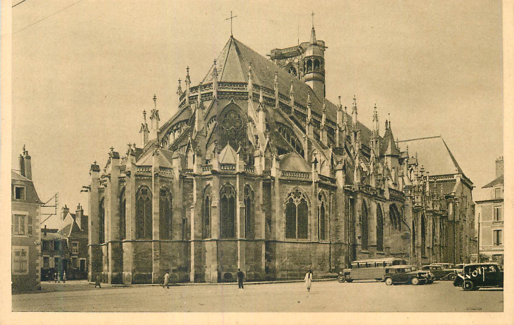 Église Saint-Pierre de Reims — vue de la façade — éditeur non identifié, n° de série non visible