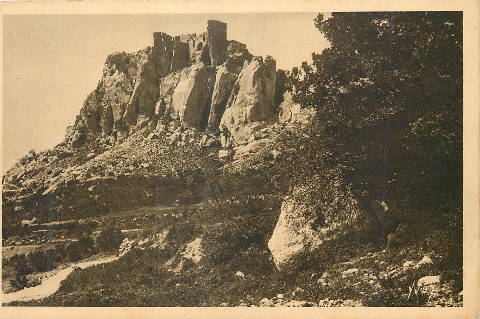 Château de la Roque — ruines sur falaise — Y. Véron, n° 123