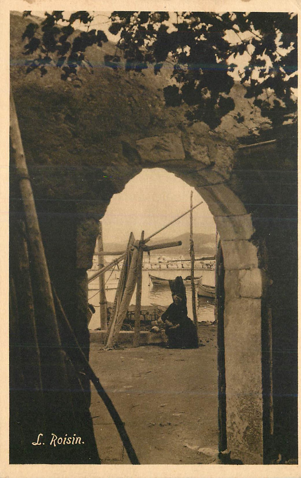 CPA L Roisin Martigues Quai Kleber