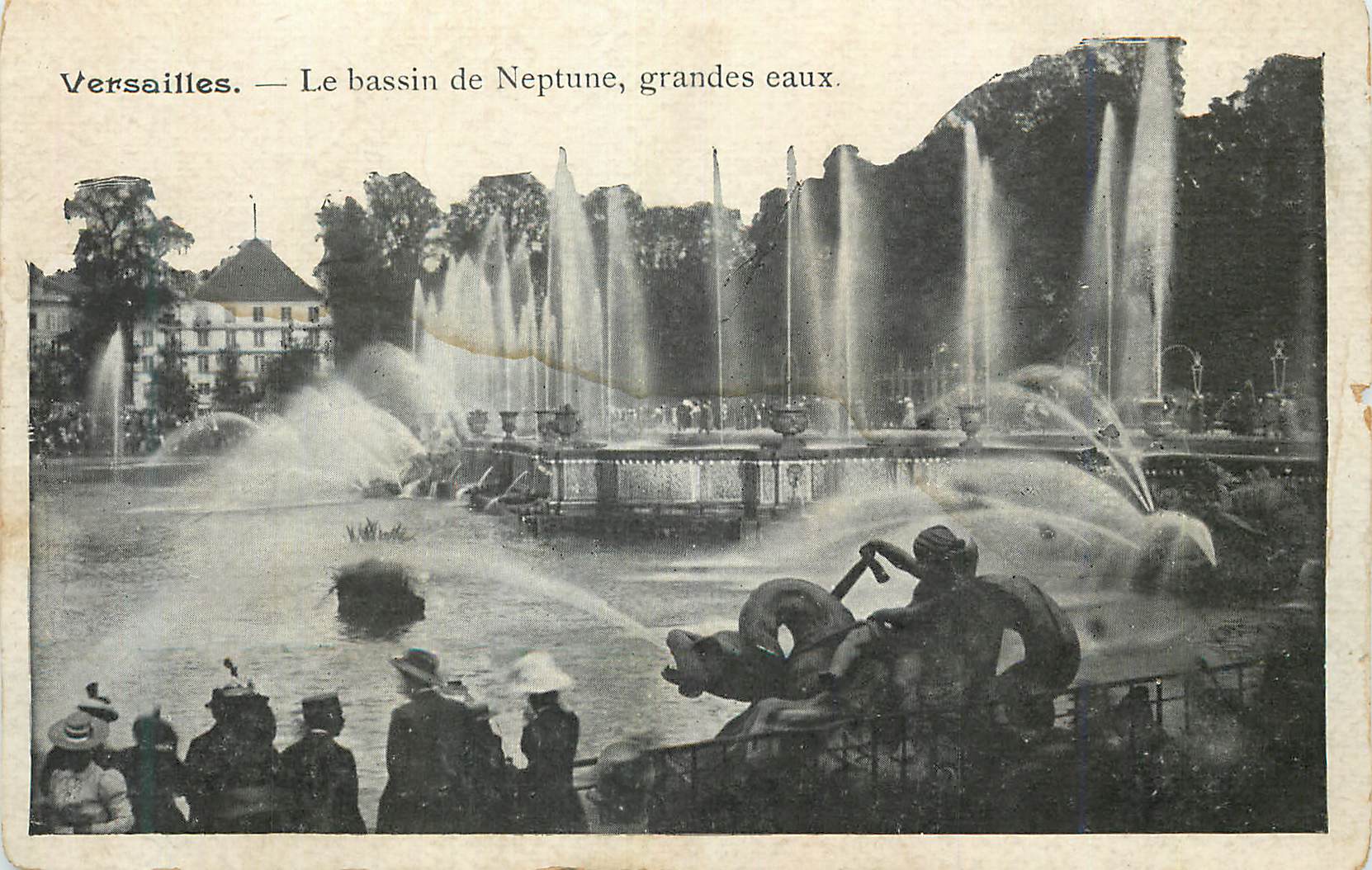 CPA Versailles Le bassin de Neptune grandes eaux