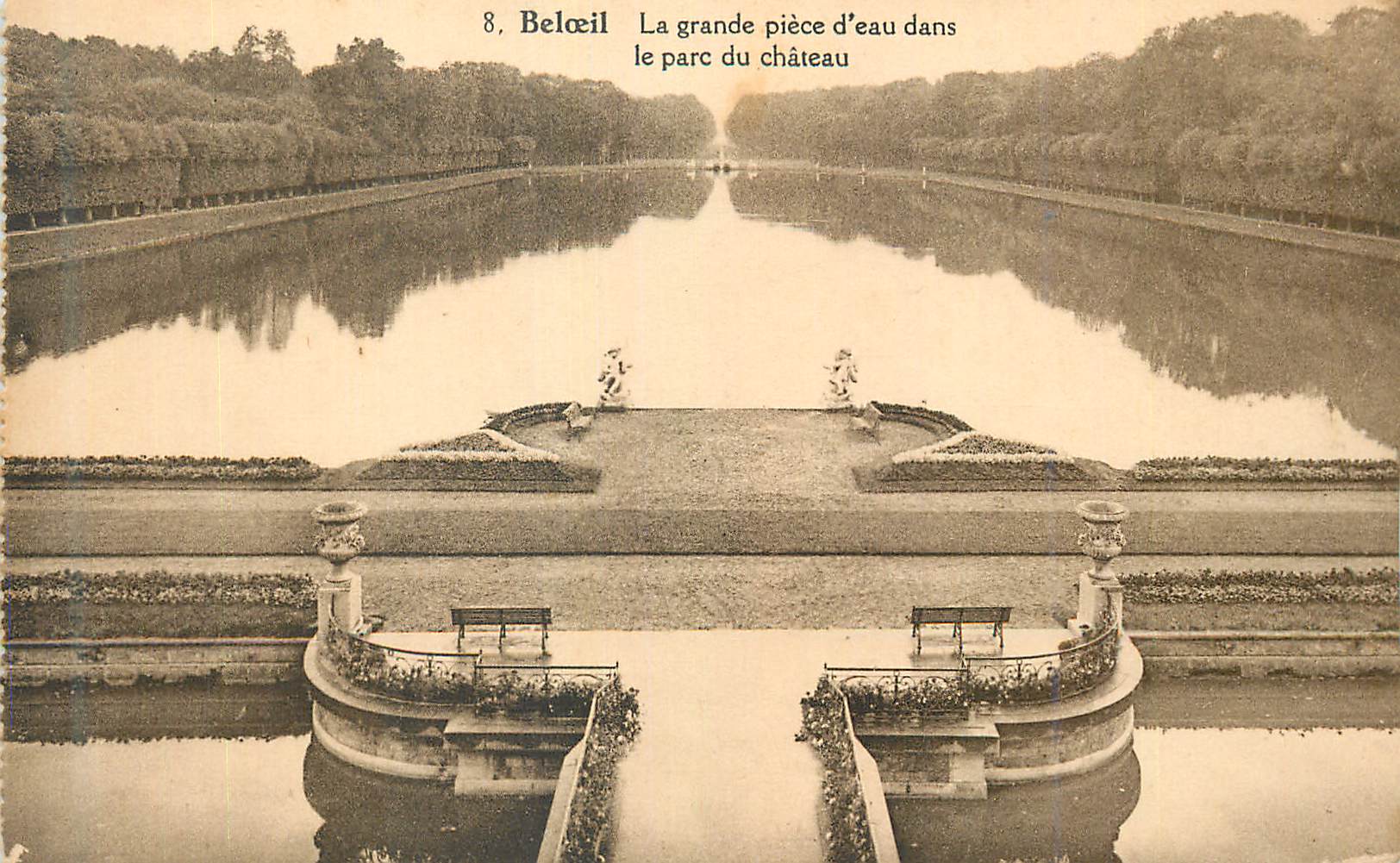 CPA Beloeil La grande piece d eau dans le parc du chateau