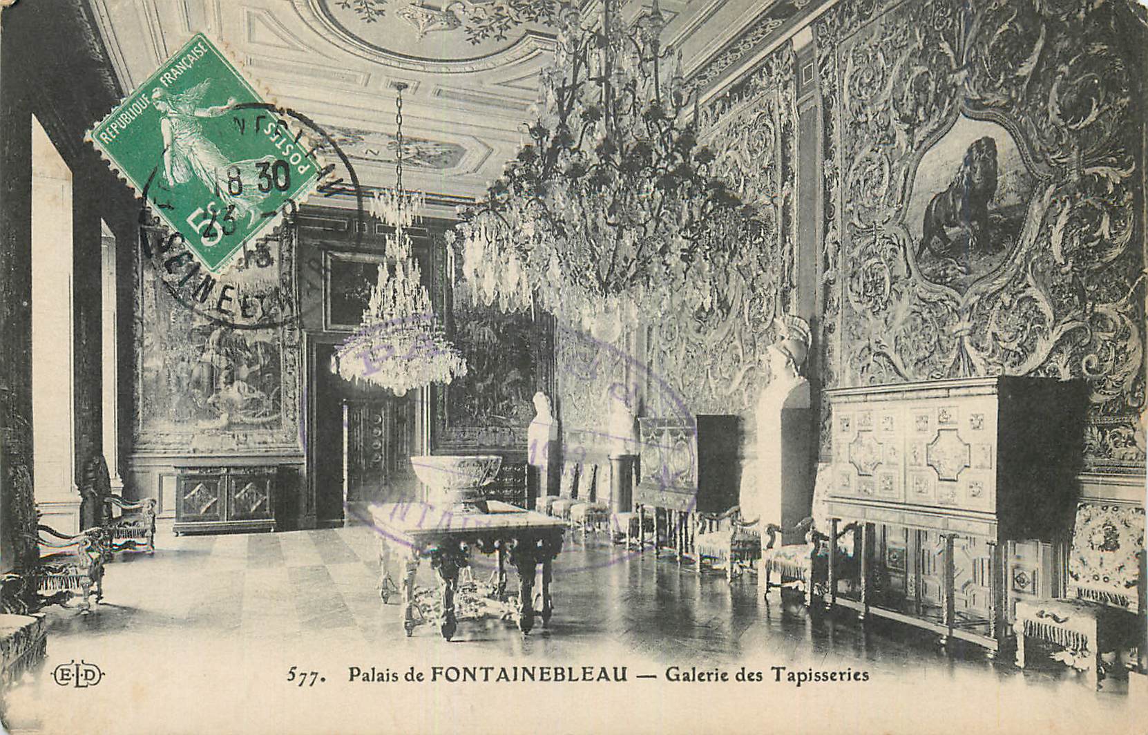 Palais de FONTAINEBLEAU — Galerie des Tapisseries