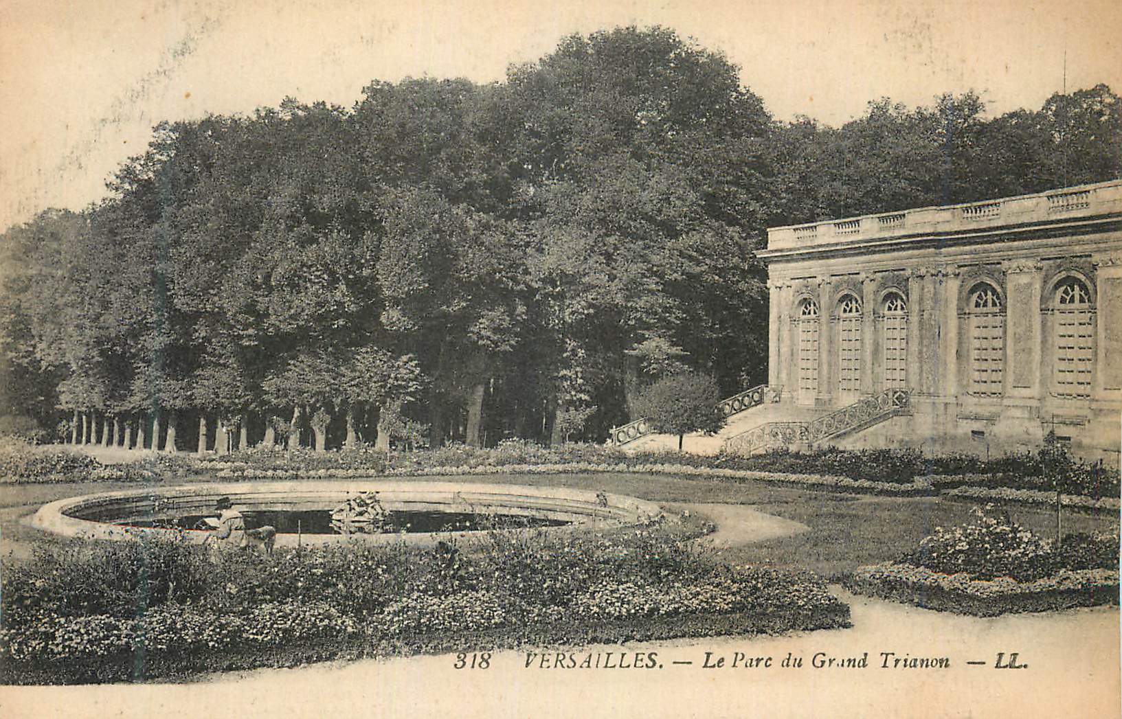 Versailles — Le Parc du Grand Trianon — LL. — n° 318