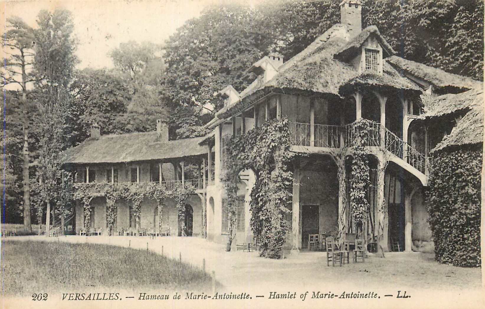 Versailles — Hameau de Marie-Antoinette — LL. — N° 262